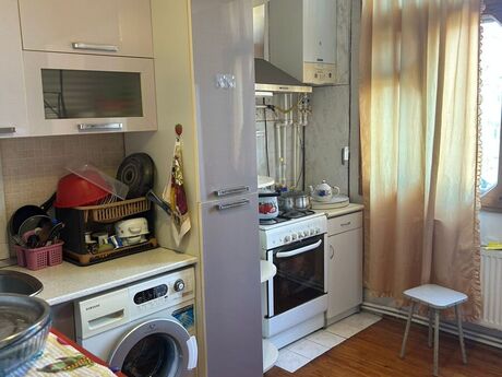 4 otaqlı köhnə tikili - Sumqayıt - 80 m²