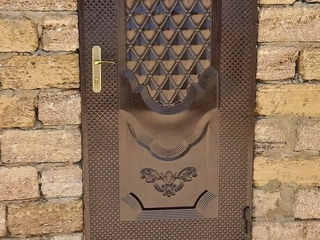 House with Garden, Villa For Sale