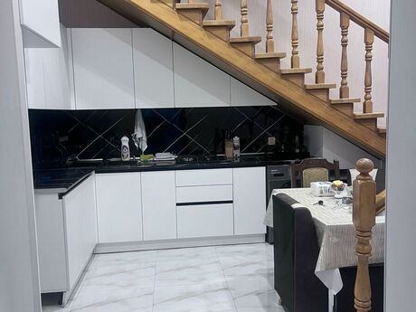 House with Garden, Villa For Sale