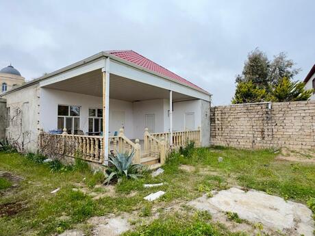 3 otaqlı həyət evi/bağ evi - Şüvəlan q. - 90 m²