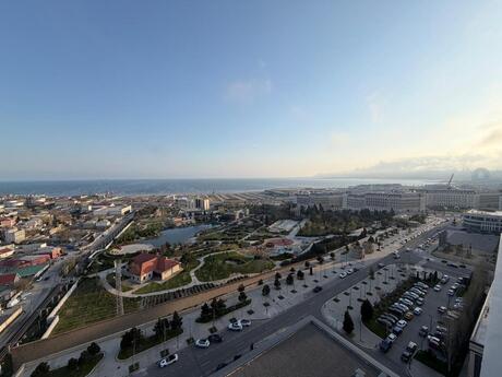 Объявление №5919573 - Баку, пос. Аг шехер, 3-комн., 190 м², 15/20 этаж