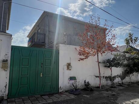 House with Garden, Villa For Rent