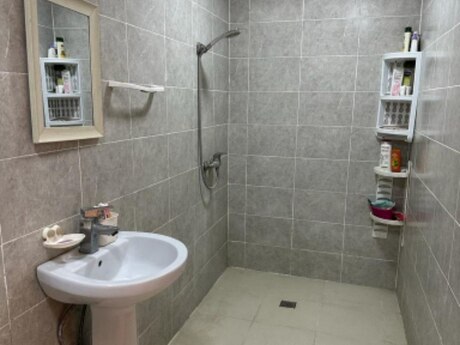 House with Garden, Villa For Rent