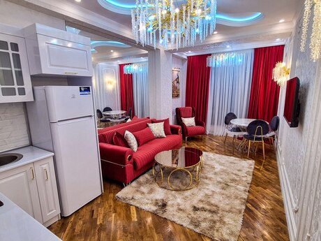 2 otaqlı yeni tikili - Yeni Günəşli q. - 60 m²