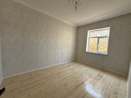 House with Garden, Villa For Sale