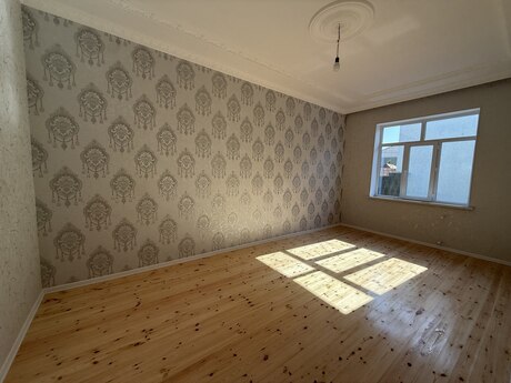 House with Garden, Villa For Sale