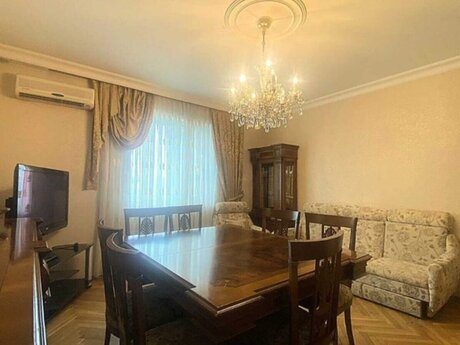 4 otaqlı yeni tikili - Elmlər Akademiyası m. - 115 m²