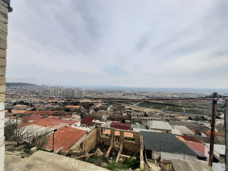 3 otaqlı həyət evi/bağ evi - 20-ci sahə q. - 120 m²