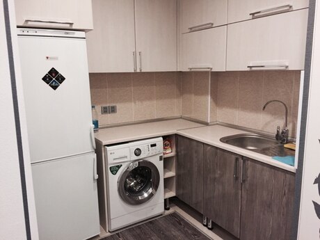 1 otaqlı yeni tikili - Yeni Yasamal q. - 45 m²