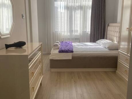 2 otaqlı yeni tikili - 28 May m. - 80 m²