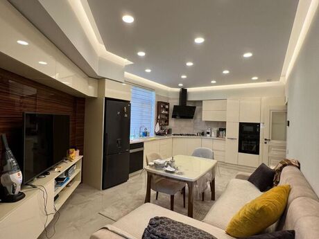 House with Garden, Villa For Sale