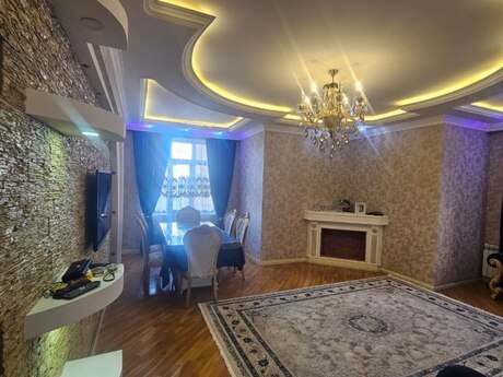 3-комн. новостройка - м. 20 января - 123 м²