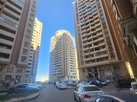 Elan №6039357 - Bakı, 20 Yanvar m., 3 otaqlı, 123 m², 9/22 mərtəbə