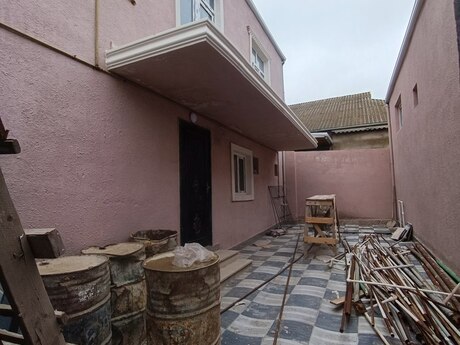 7 otaqlı həyət evi/bağ evi - Masazır q. - 180 m²