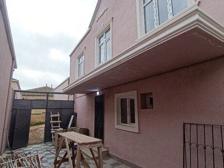 7 otaqlı həyət evi/bağ evi - Masazır q. - 180 m²