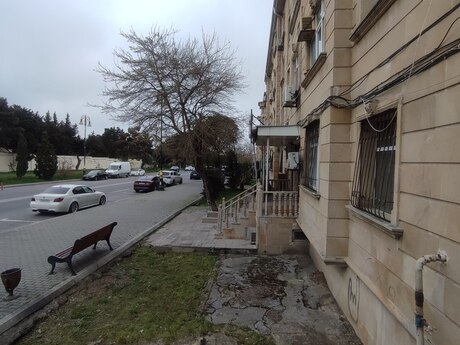 Elan №6039393 - Bakı, Gənclik m., 3 otaqlı, 70 m²