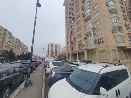 Obyekt - Elmlər Akademiyası m. - 517 m²