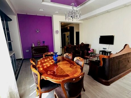 3 otaqlı yeni tikili - Xətai r. - 130 m²