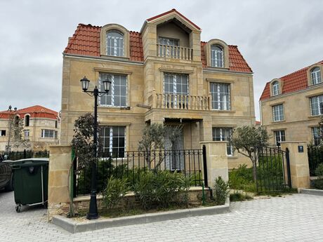 7 otaqlı həyət evi/bağ evi - Sea Breeze q. - 345 m²