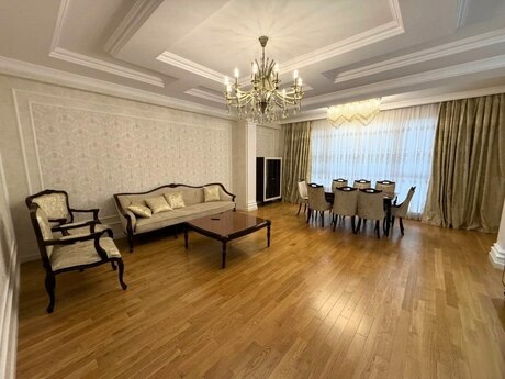 Elan №6039454 - Bakı, 28 May m., 4 otaqlı, 186 m², 9/17 mərtəbə
