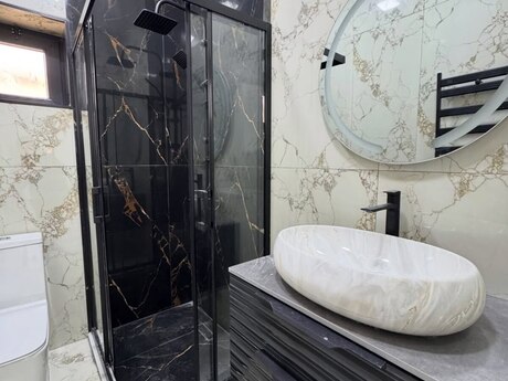 House with Garden, Villa For Sale