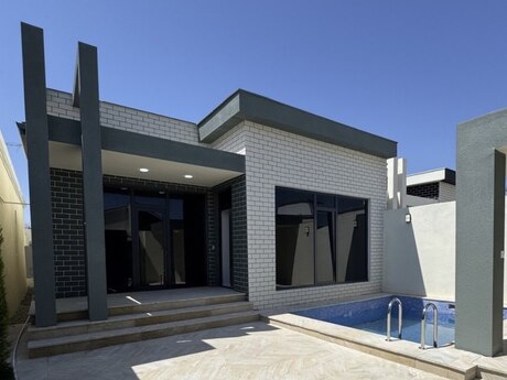 4 otaqlı həyət evi/bağ evi - Şüvəlan q. - 140 m²