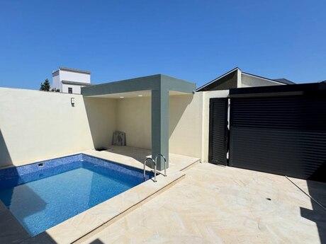 4 otaqlı həyət evi/bağ evi - Şüvəlan q. - 140 m²