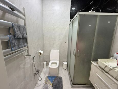 House with Garden, Villa For Sale