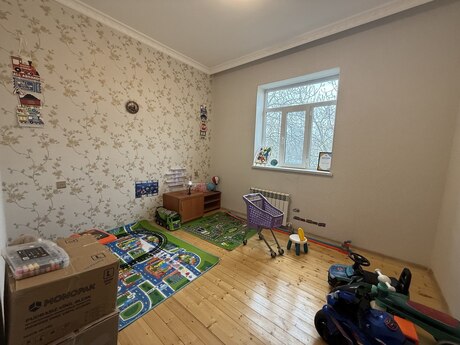 House with Garden, Villa For Sale