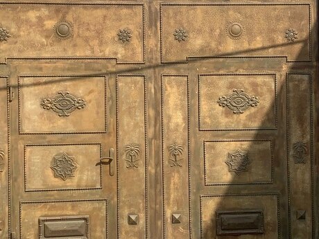 House with Garden, Villa For Sale