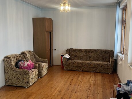 5-комн. дом/дача - Бинагадинский р. - 200 м²
