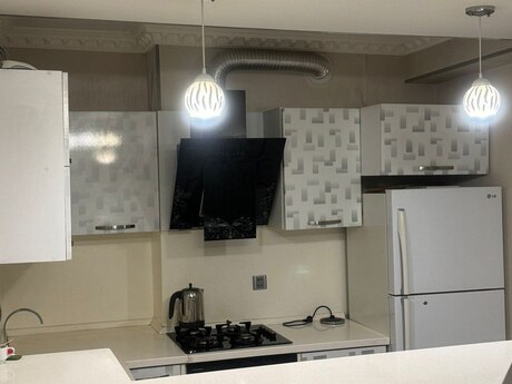 3-комн. новостройка - пос. Бакиханова - 82 м²