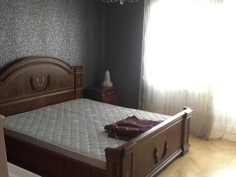 Kirayə 4 otaqlı mənzil, 200 m², Şah İsmayıl Xətai: 170 ₼/ay 4