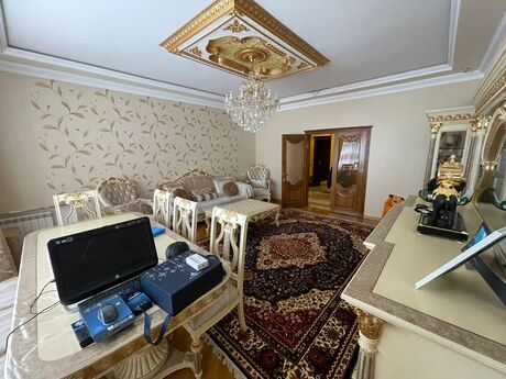 Elan №6039699 - Bakı, Şah İsmayıl Xətai m., 3 otaqlı, 130 m², 2/16 mərtəbə