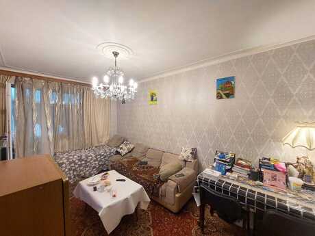 2 otaqlı köhnə tikili - Azadlıq Prospekti m. - 55 m²