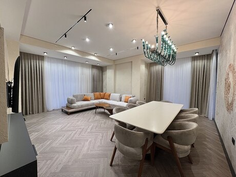 3 otaqlı yeni tikili - Nəriman Nərimanov m. - 142 m²