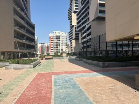 3 otaqlı yeni tikili - 8 Noyabr m. - 145 m²
