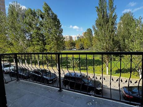 Elan №6039809 - Bakı, 28 May m., 3 otaqlı, 90 m²