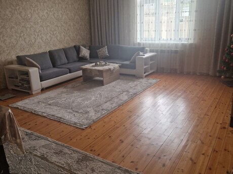 6 otaqlı həyət evi/bağ evi - Məmmədli q. - 280 m²