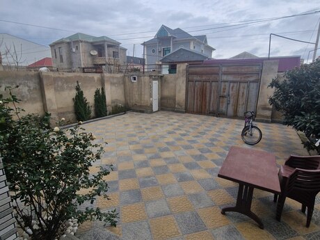 6 otaqlı həyət evi/bağ evi - Məmmədli q. - 280 m²
