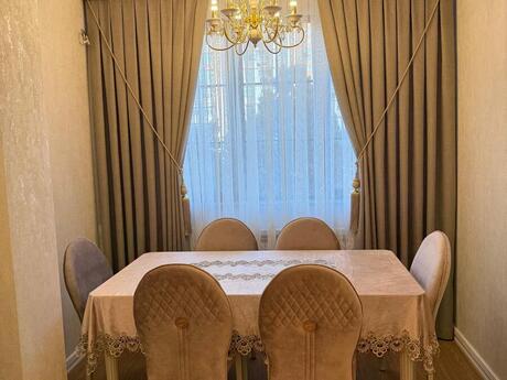 3 otaqlı köhnə tikili - Yeni Günəşli q. - 80 m²