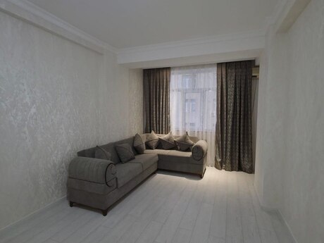 Elan №6039929 - Bakı, Həzi Aslanov m., 2 otaqlı, 70 m², 4/17 mərtəbə