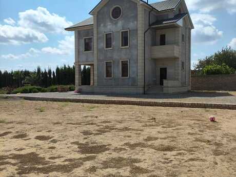 5 otaqlı həyət evi/bağ evi - Buzovna q. - 504 m²