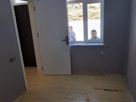 3 otaqlı həyət evi/bağ evi - Lökbatan q. - 70 m²
