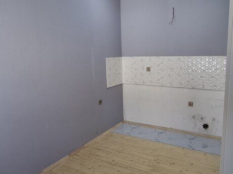 3 otaqlı həyət evi/bağ evi - Lökbatan q. - 70 m²
