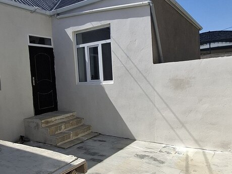 3 otaqlı həyət evi/bağ evi - Lökbatan q. - 70 m²