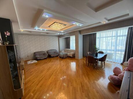4-комн. новостройка - м. Нариман Нариманов - 260 м²