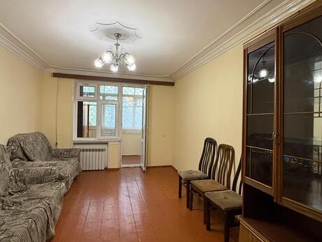 3 otaqlı köhnə tikili - Neftçilər m. - 75 m²