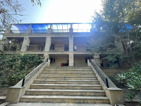 6 otaqlı həyət evi/bağ evi - Abşeron r. - 350 m²
