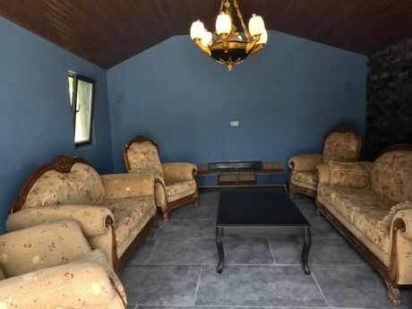 5 otaqlı həyət evi/bağ evi - Abşeron r. - 240 m²